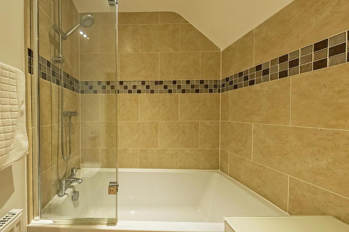 3 Bedroom Barn Conversion With Hot Tub-Garden View - Ty Cerrig Barn Corwen Eksteriør bilde